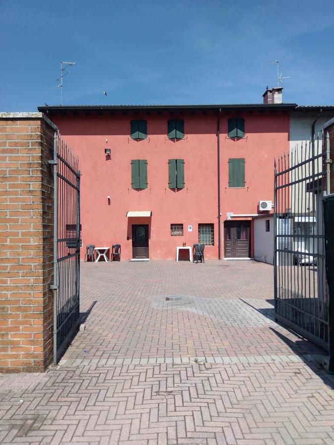 Residenza Il Giglio Bed & Breakfast Mozzecane Екстериор снимка