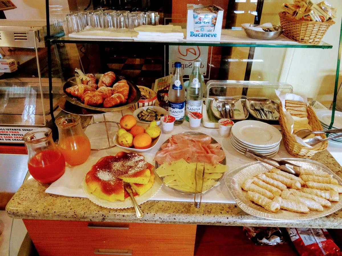 Residenza Il Giglio Bed & Breakfast Mozzecane Екстериор снимка